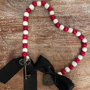 Handmade Valentine farmhouse garland